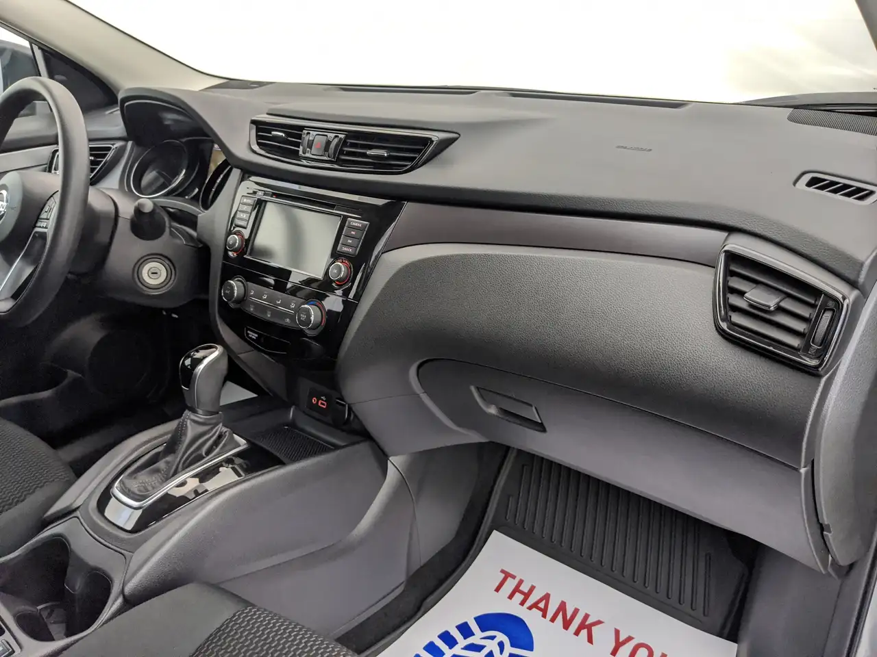 Nissan Qashqai снимка Nissan Qashqai