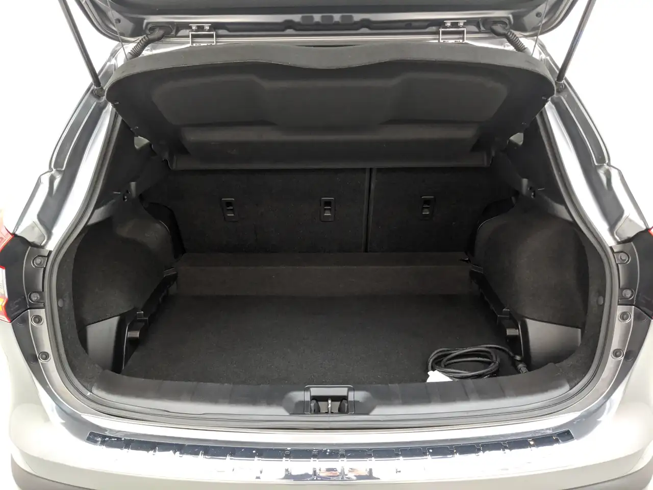 Nissan Qashqai снимка Nissan Qashqai