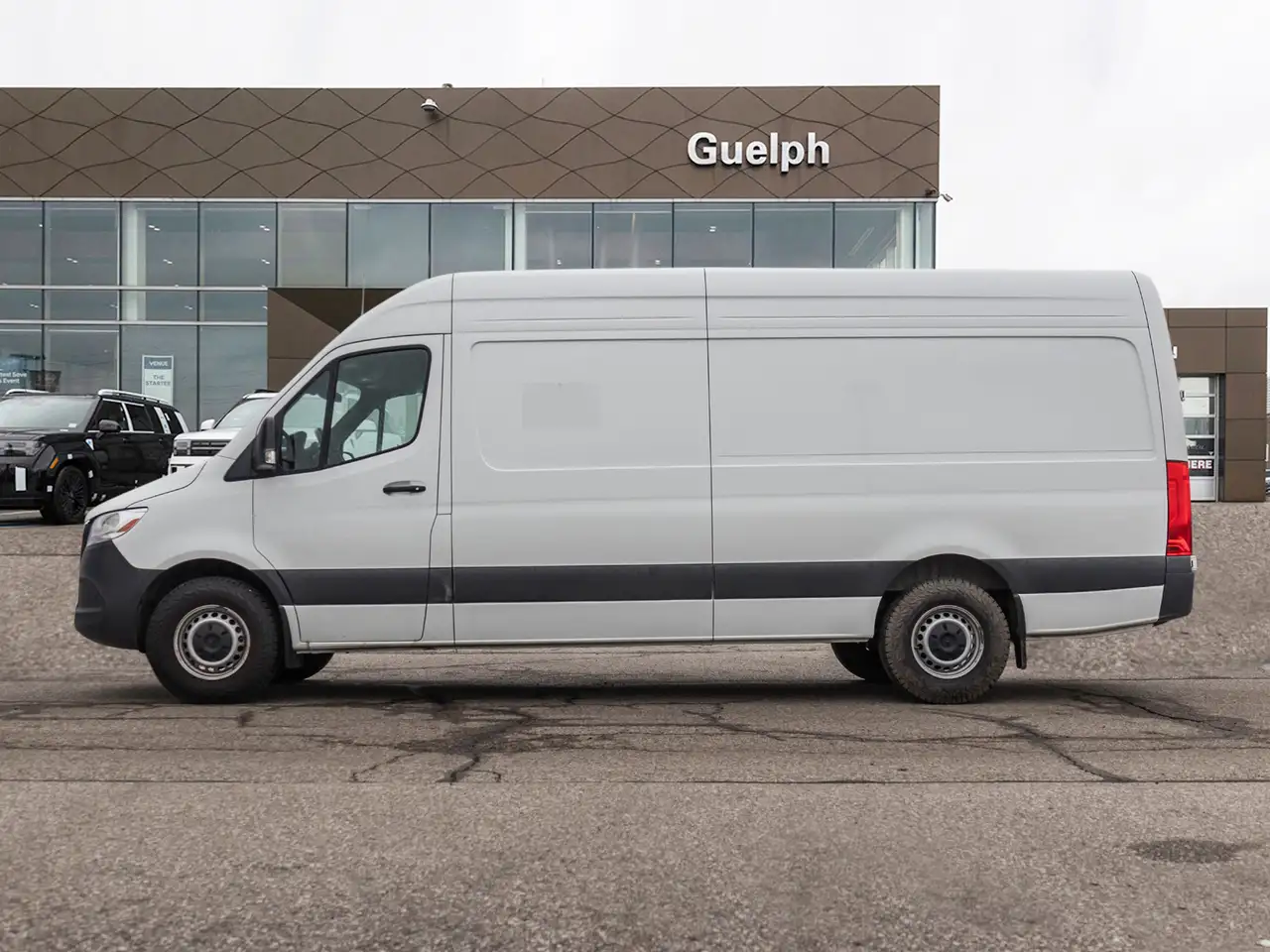 Mercedes-Benz Sprinter photo Mercedes-Benz Sprinter