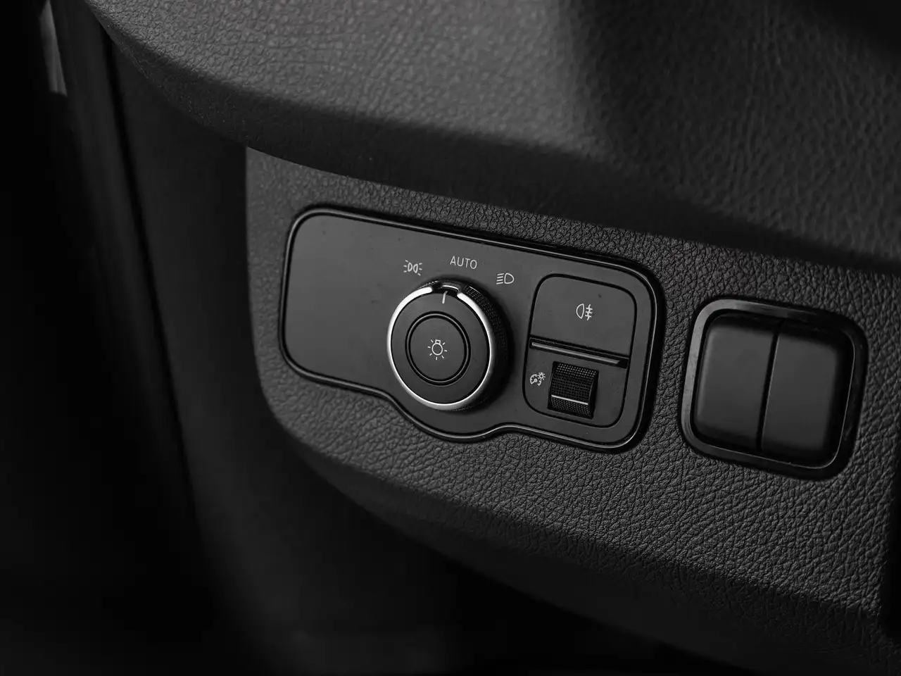 Mercedes-Benz Sprinter photo Mercedes-Benz Sprinter