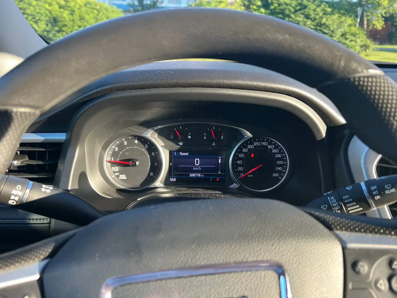 GMC Acadia photo GMC Acadia