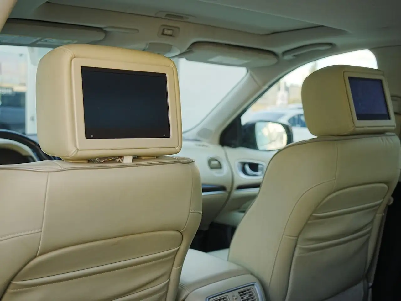 Infiniti QX60 fotografie Infiniti QX60