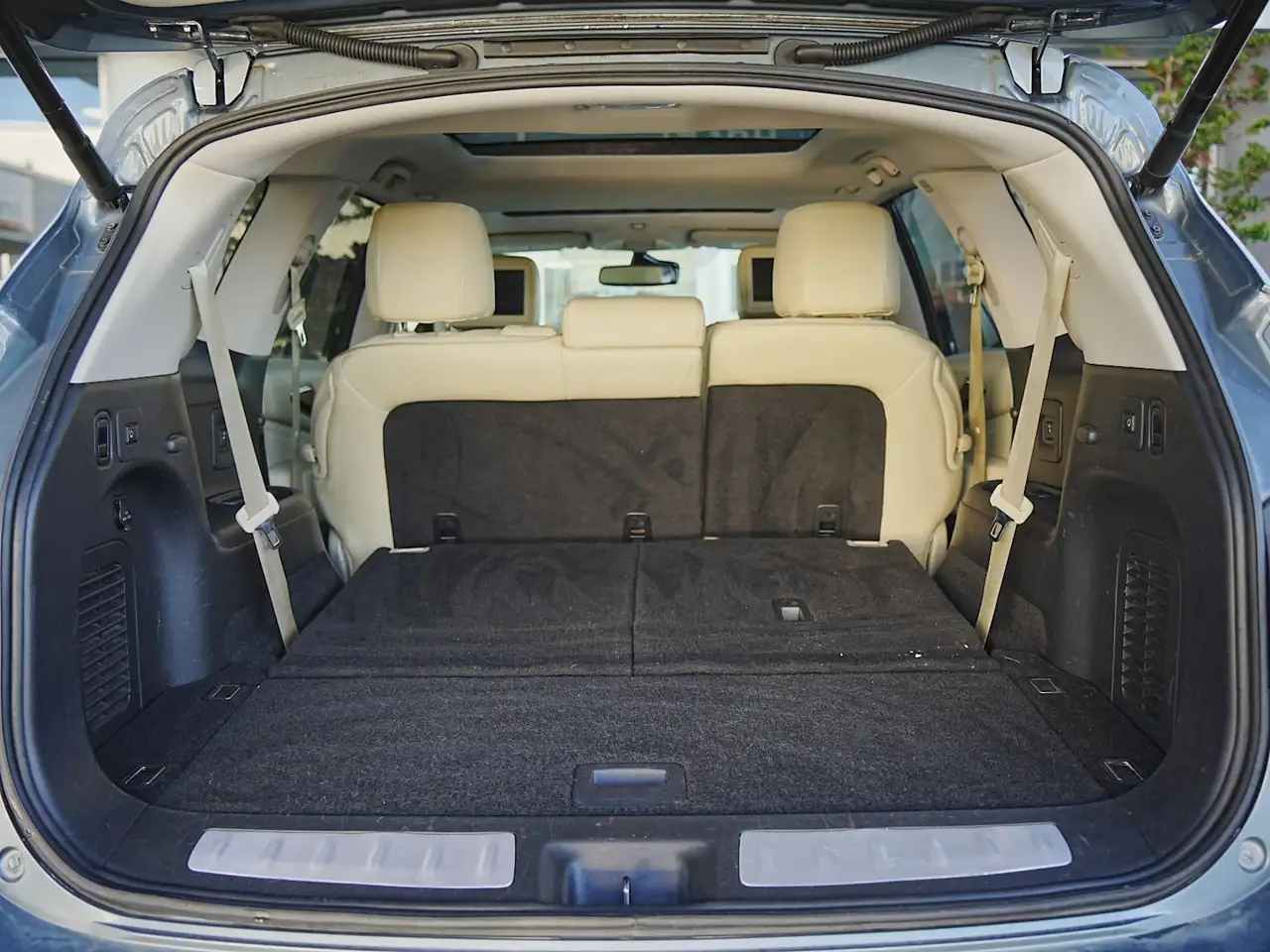 Infiniti QX60 fotografie Infiniti QX60
