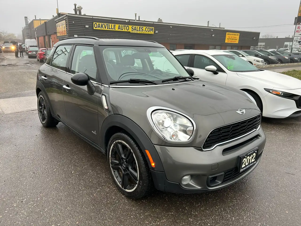 MINI Cooper Countryman снимка MINI Cooper Countryman