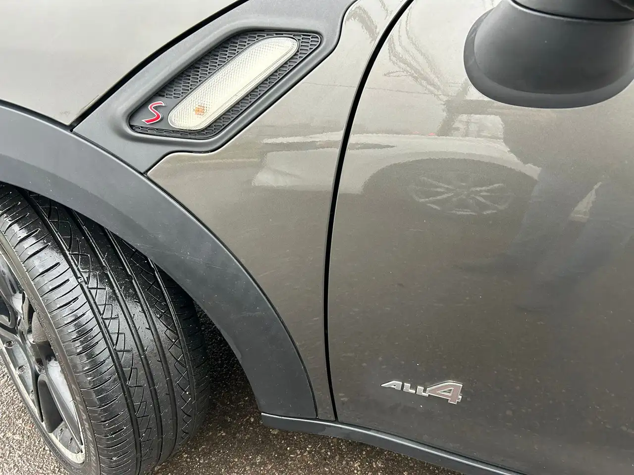 MINI Cooper Countryman снимка MINI Cooper Countryman