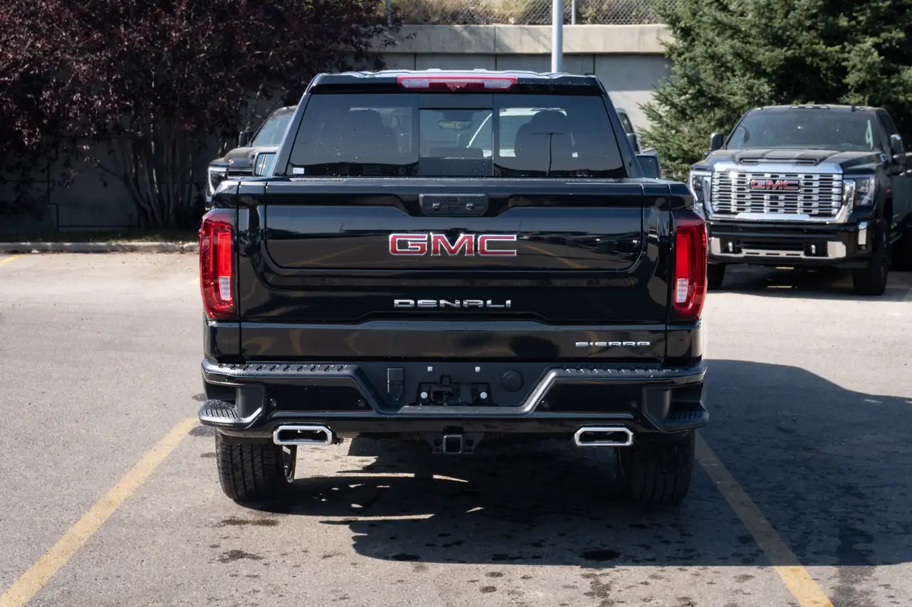 GMC Sierra 1500 photo GMC Sierra 1500
