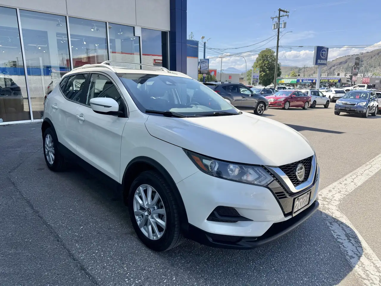 Nissan Qashqai снимка Nissan Qashqai
