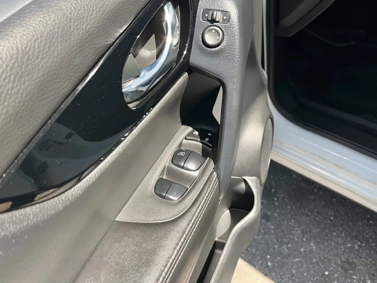 Nissan Qashqai снимка Nissan Qashqai