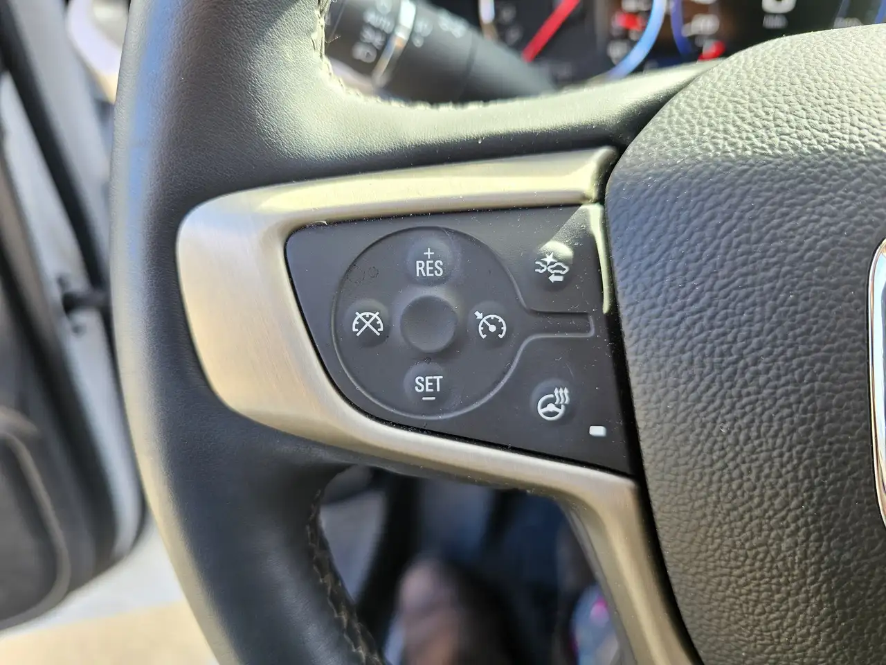 GMC Acadia снимка GMC Acadia