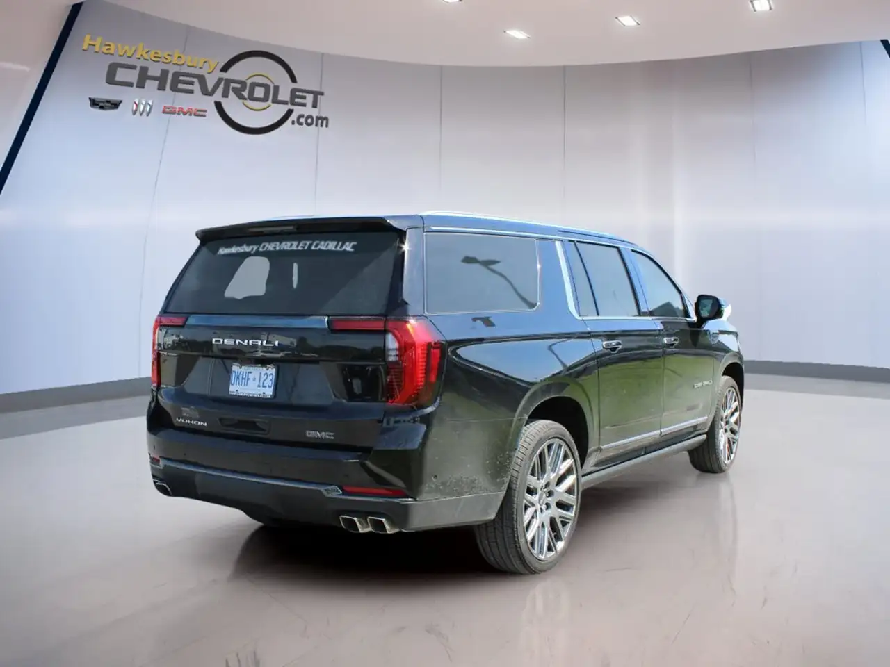 GMC Yukon снимка GMC Yukon