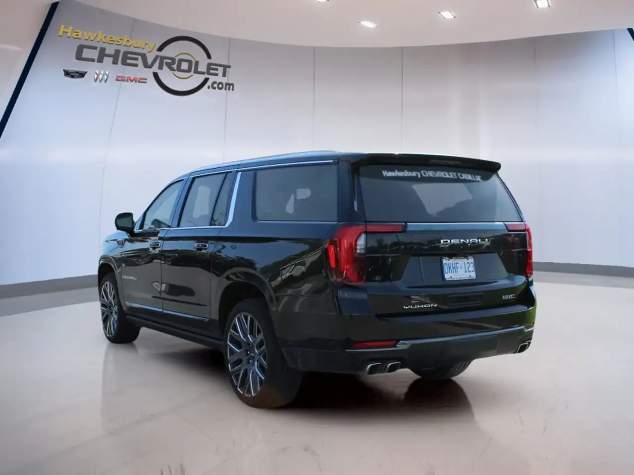 GMC Yukon снимка GMC Yukon