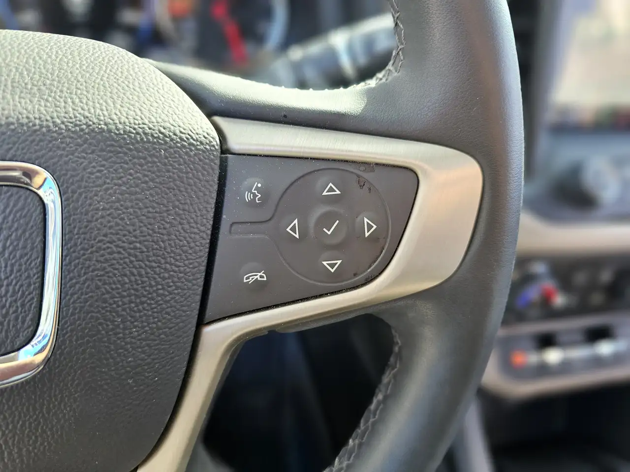GMC Acadia снимка GMC Acadia