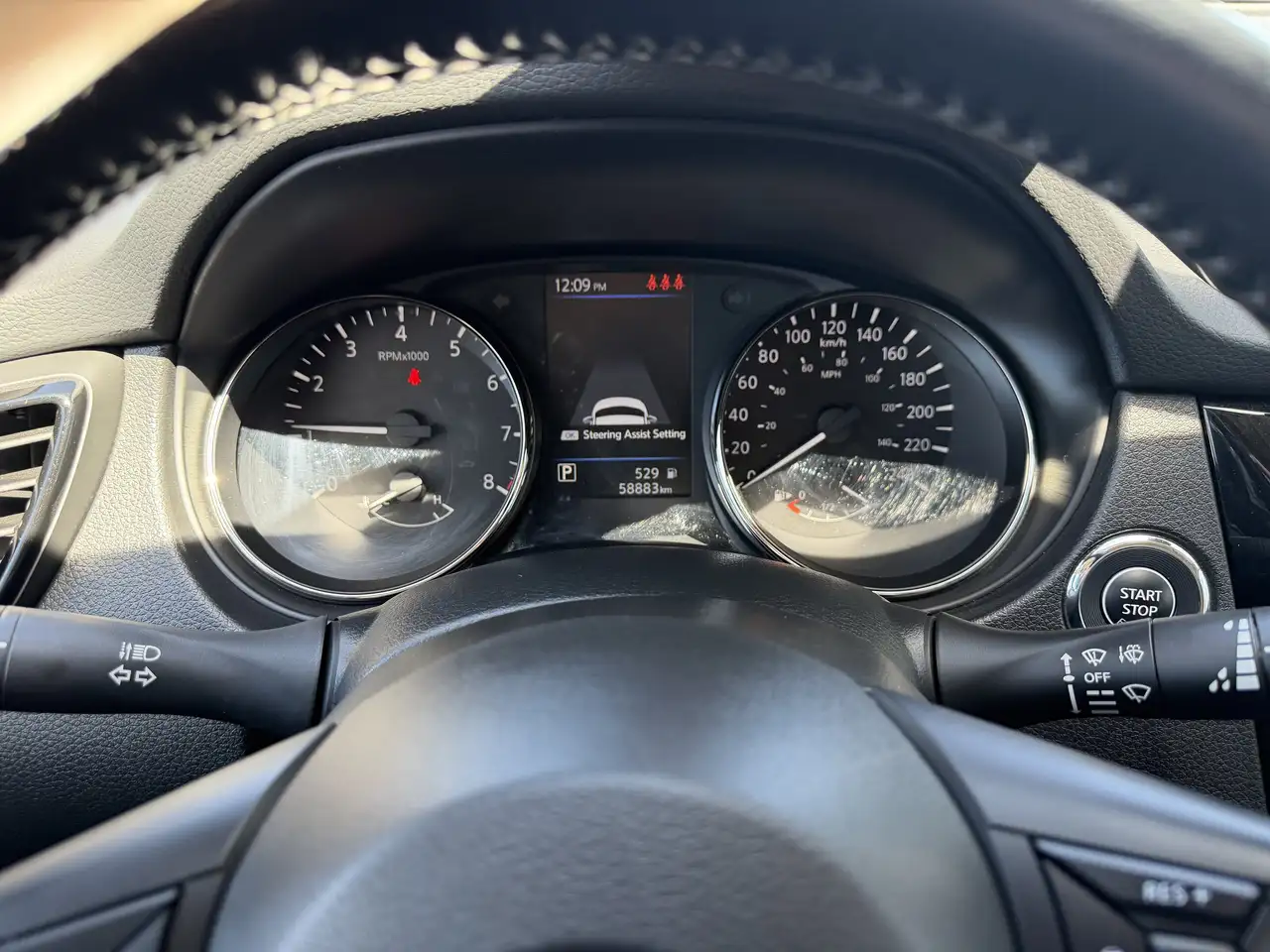 Nissan Qashqai снимка Nissan Qashqai