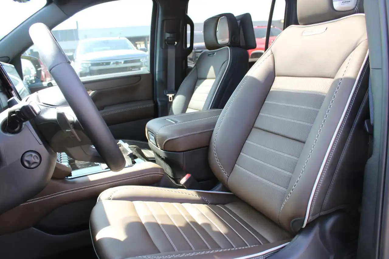 GMC Yukon снимка GMC Yukon