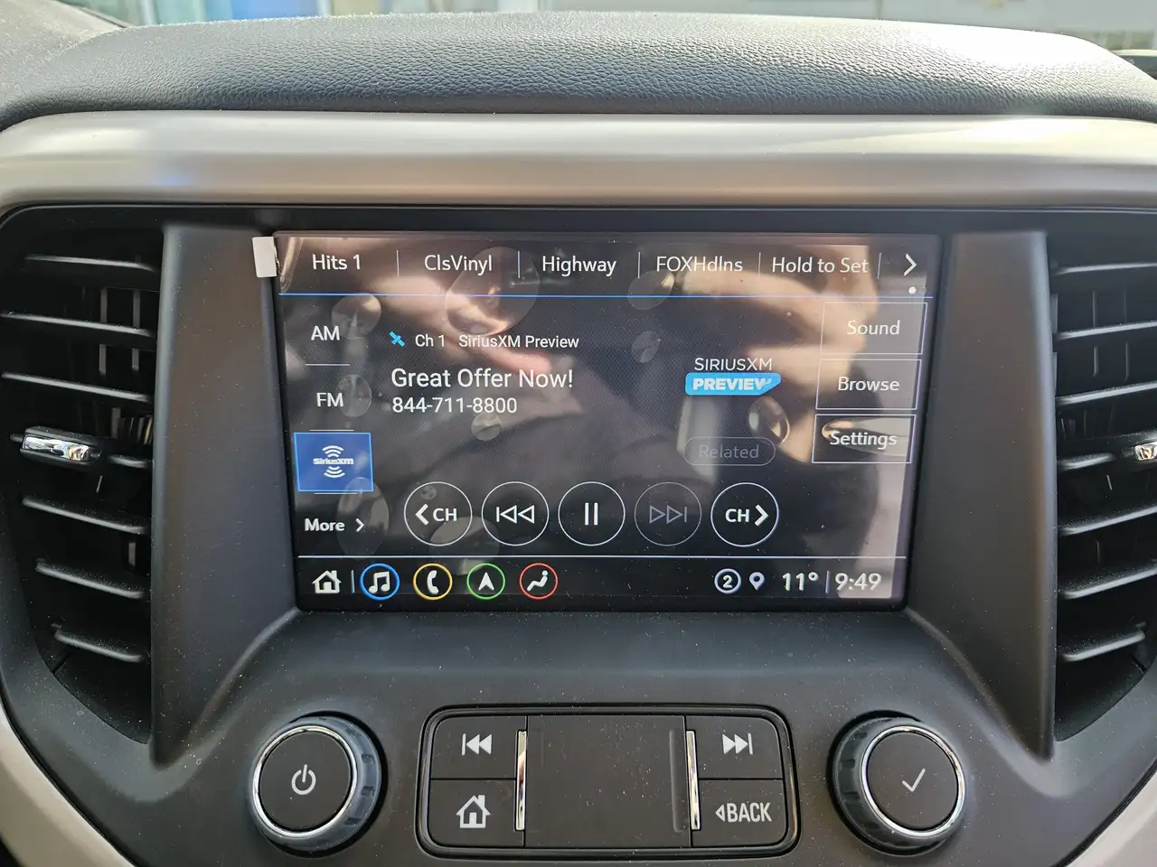 GMC Acadia снимка GMC Acadia