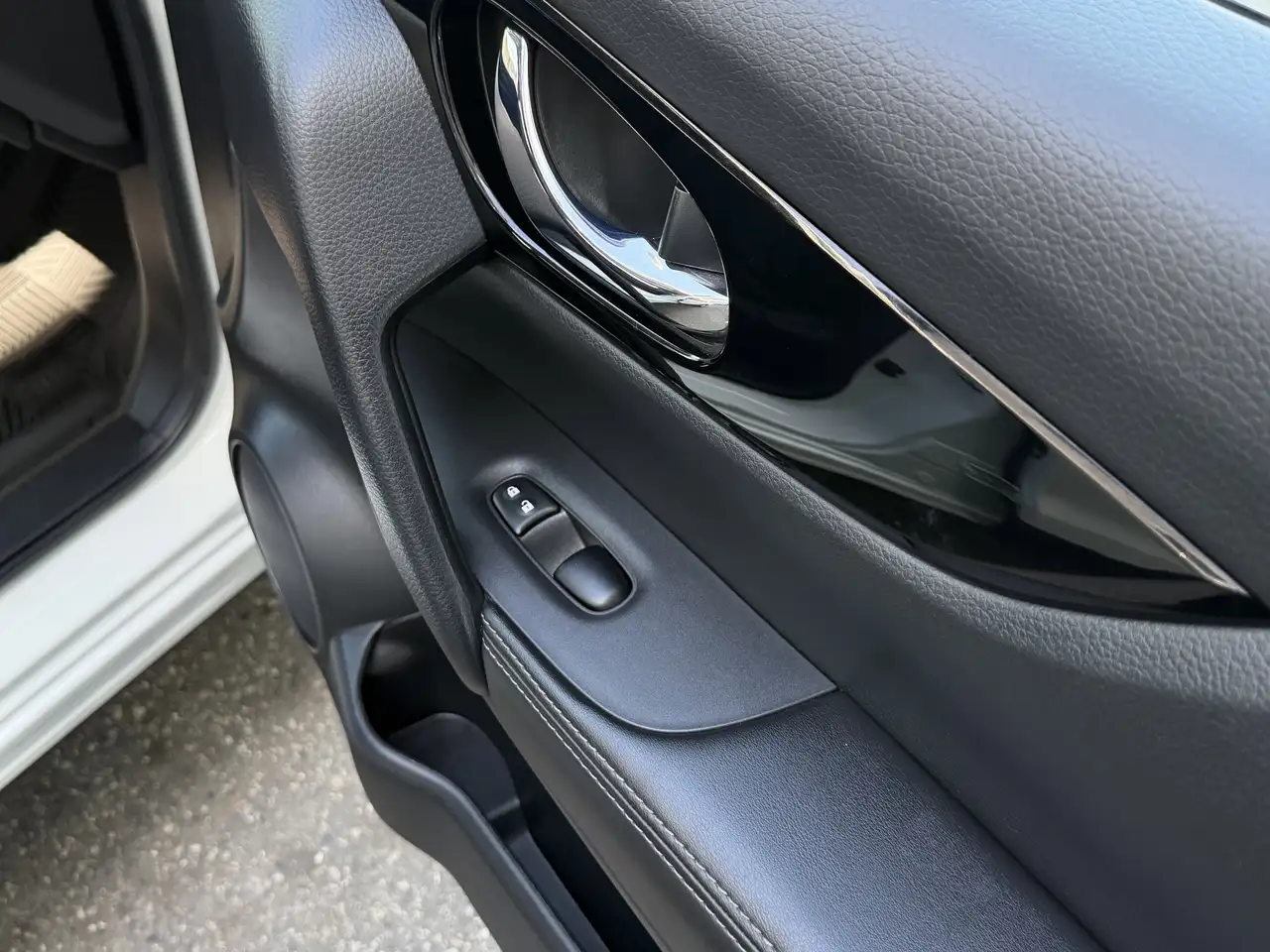 Nissan Qashqai снимка Nissan Qashqai