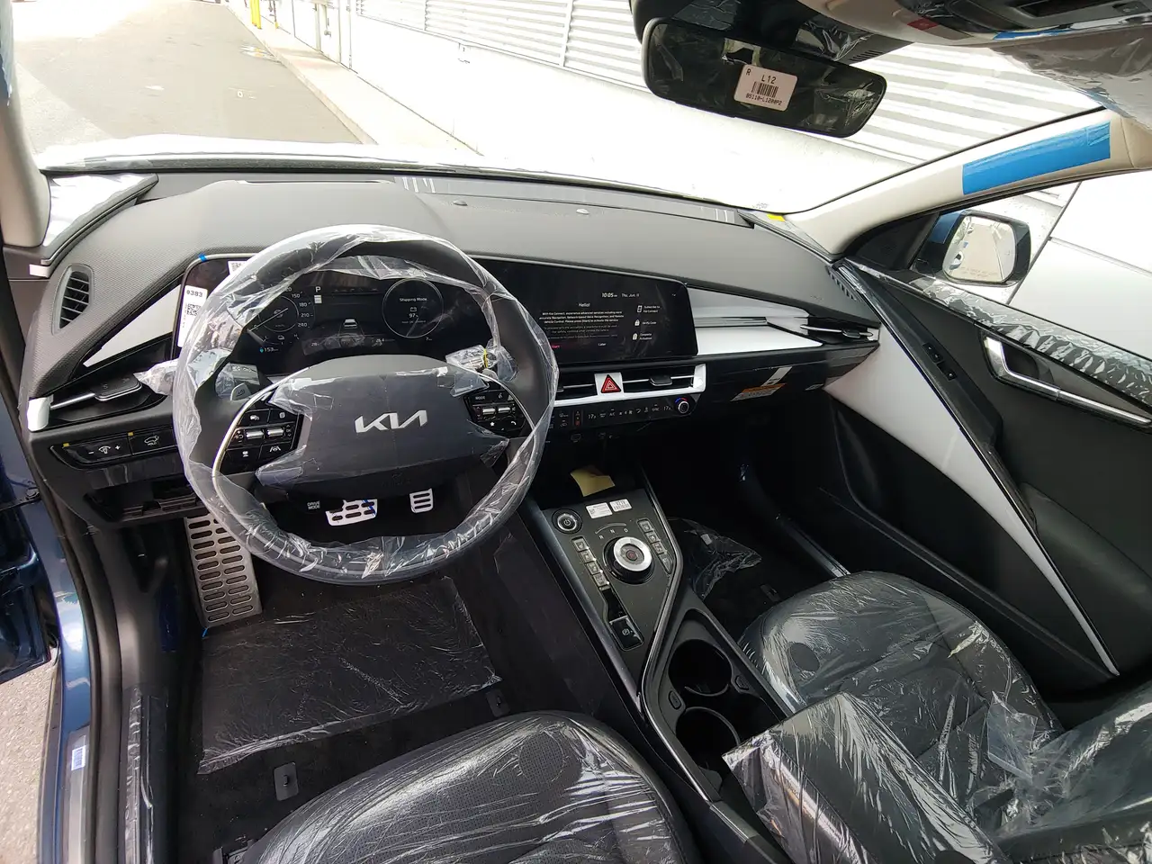 Kia Niro снимка Kia Niro