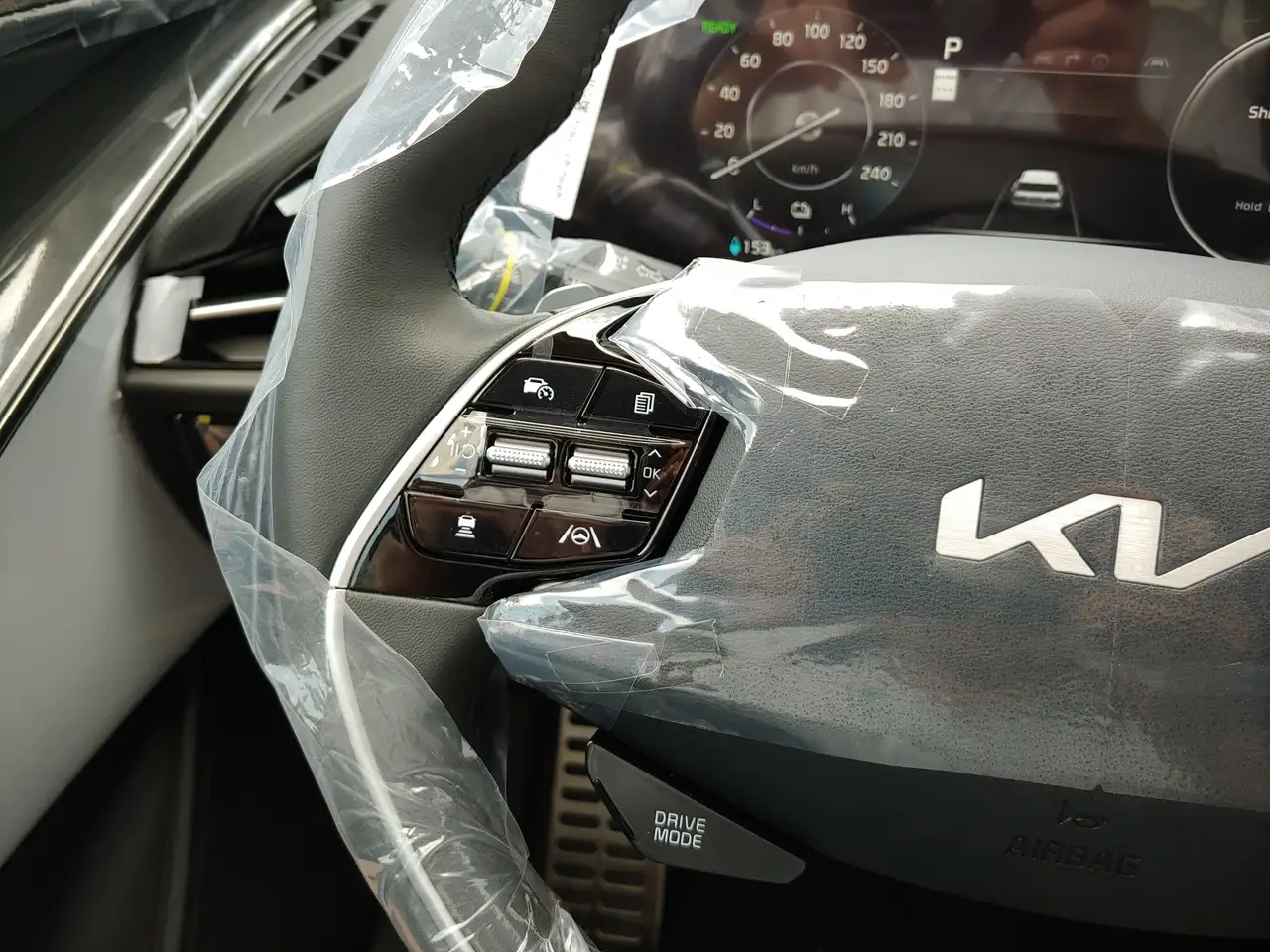 Kia Niro снимка Kia Niro