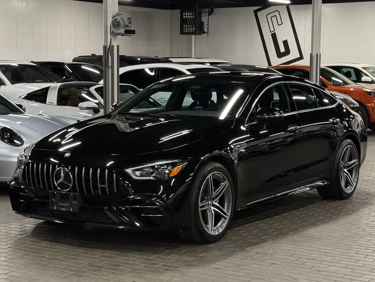 Mercedes-Benz AMG GT снимка Mercedes-Benz AMG GT