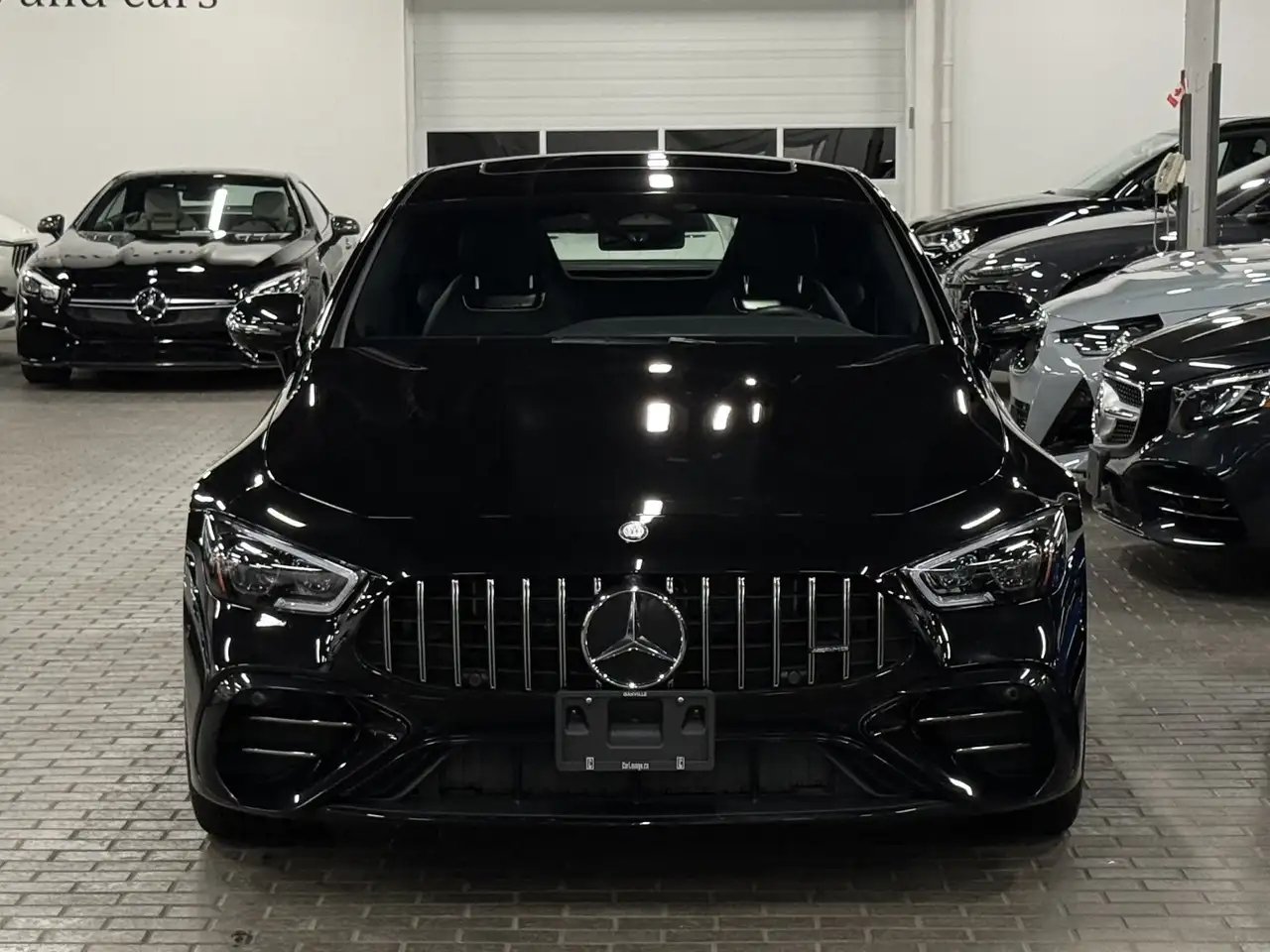 Mercedes-Benz AMG GT снимка Mercedes-Benz AMG GT