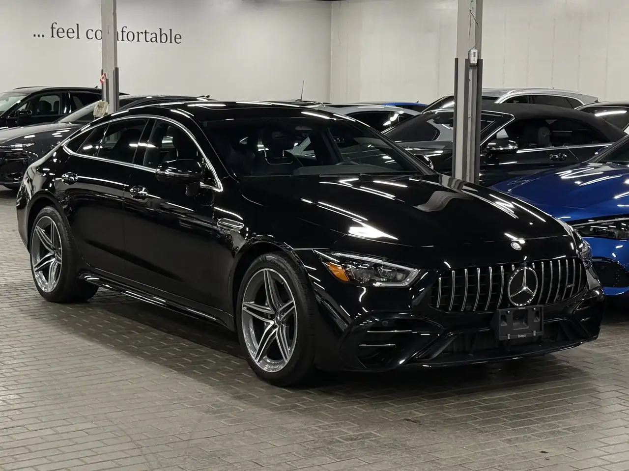 Mercedes-Benz AMG GT снимка Mercedes-Benz AMG GT
