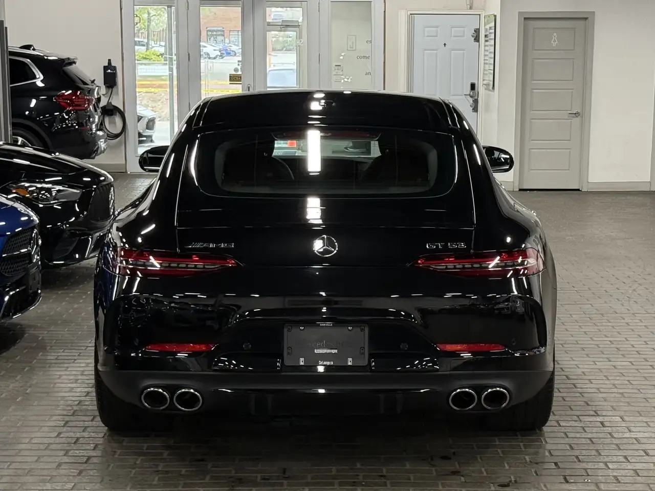 Mercedes-Benz AMG GT снимка Mercedes-Benz AMG GT