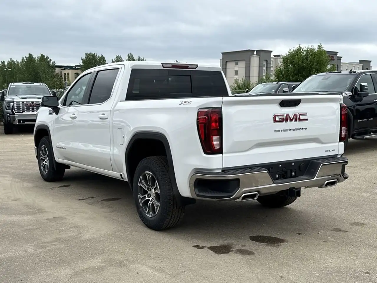 GMC Sierra 1500 photo GMC Sierra 1500