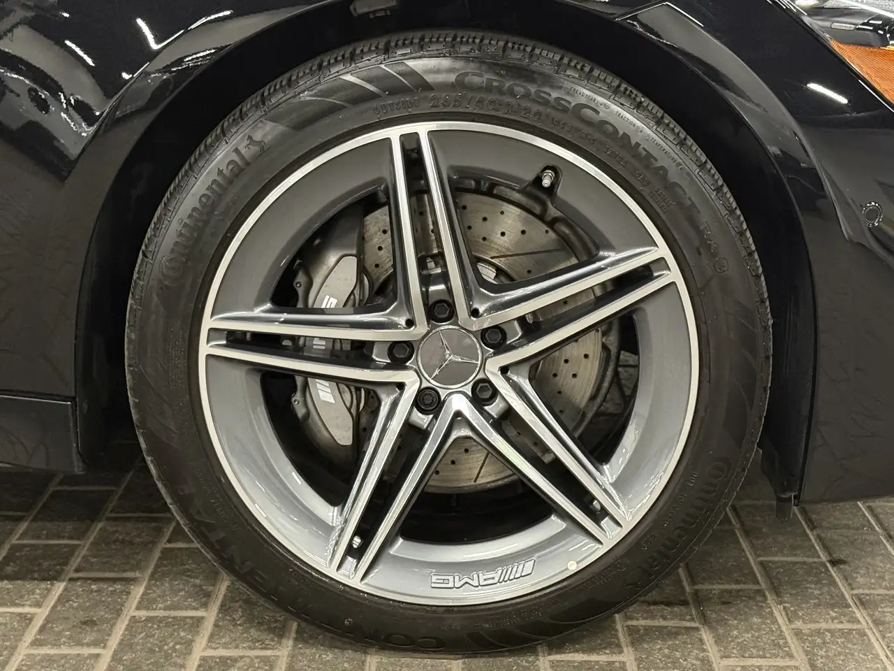 Mercedes-Benz AMG GT снимка Mercedes-Benz AMG GT