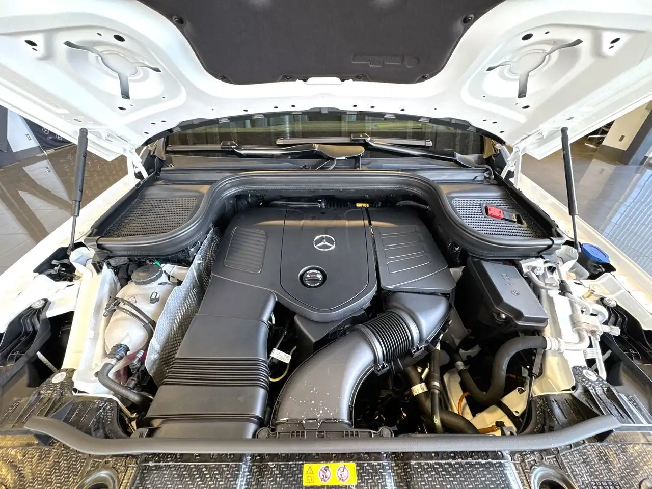 Mercedes-Benz GLE снимка Mercedes-Benz GLE