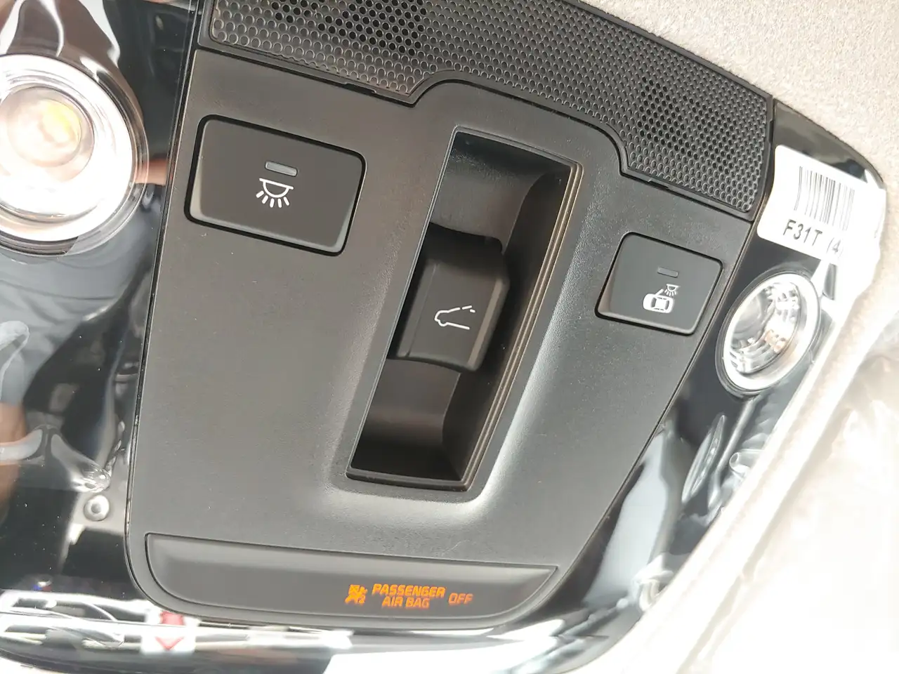 Kia Niro снимка Kia Niro