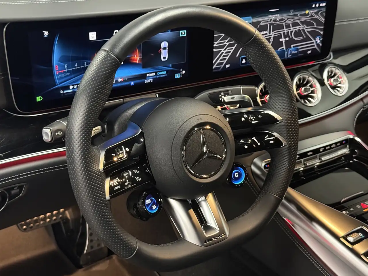Mercedes-Benz AMG GT снимка Mercedes-Benz AMG GT