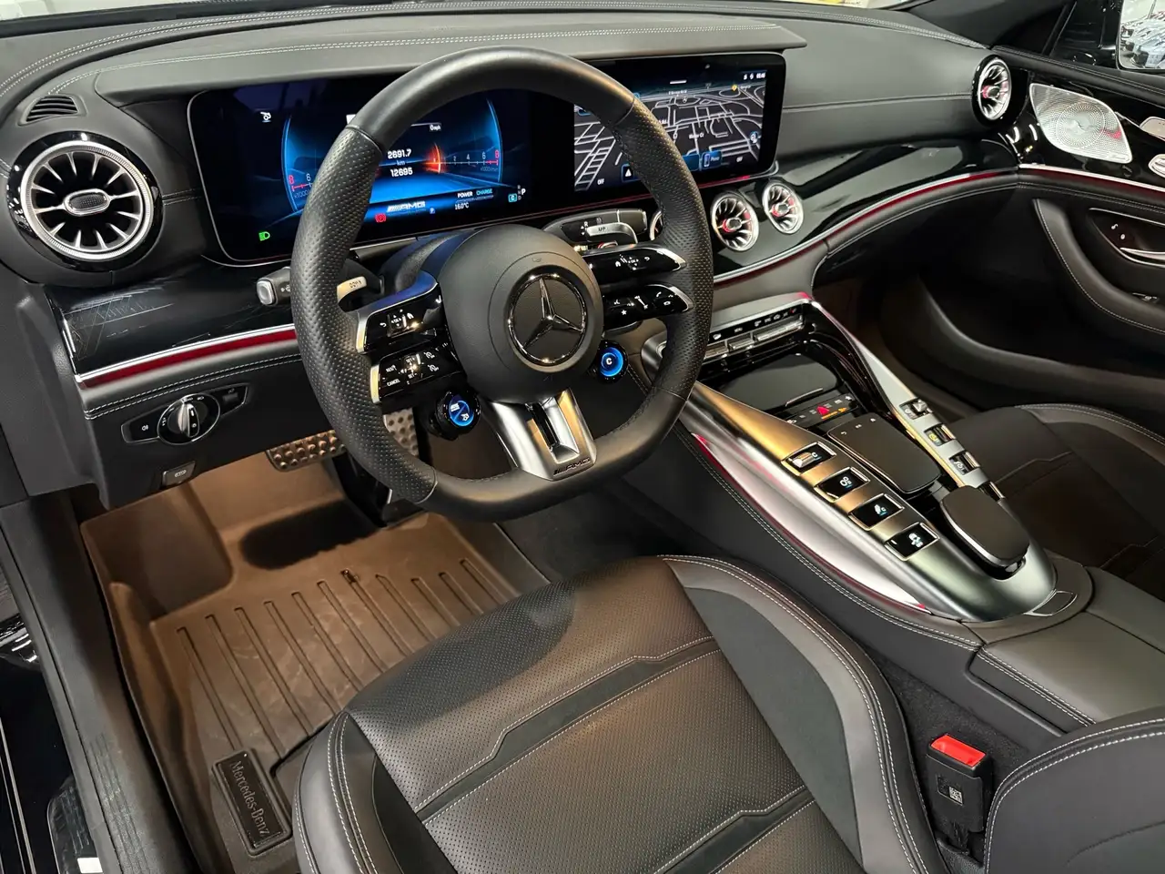 Mercedes-Benz AMG GT снимка Mercedes-Benz AMG GT