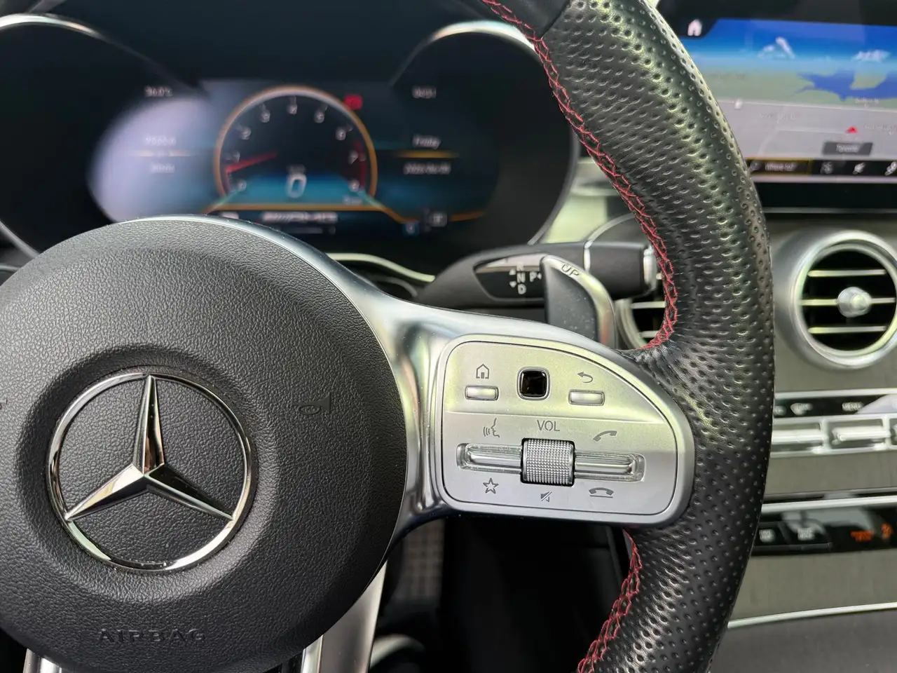 Mercedes-Benz GLC fotografie Mercedes-Benz GLC