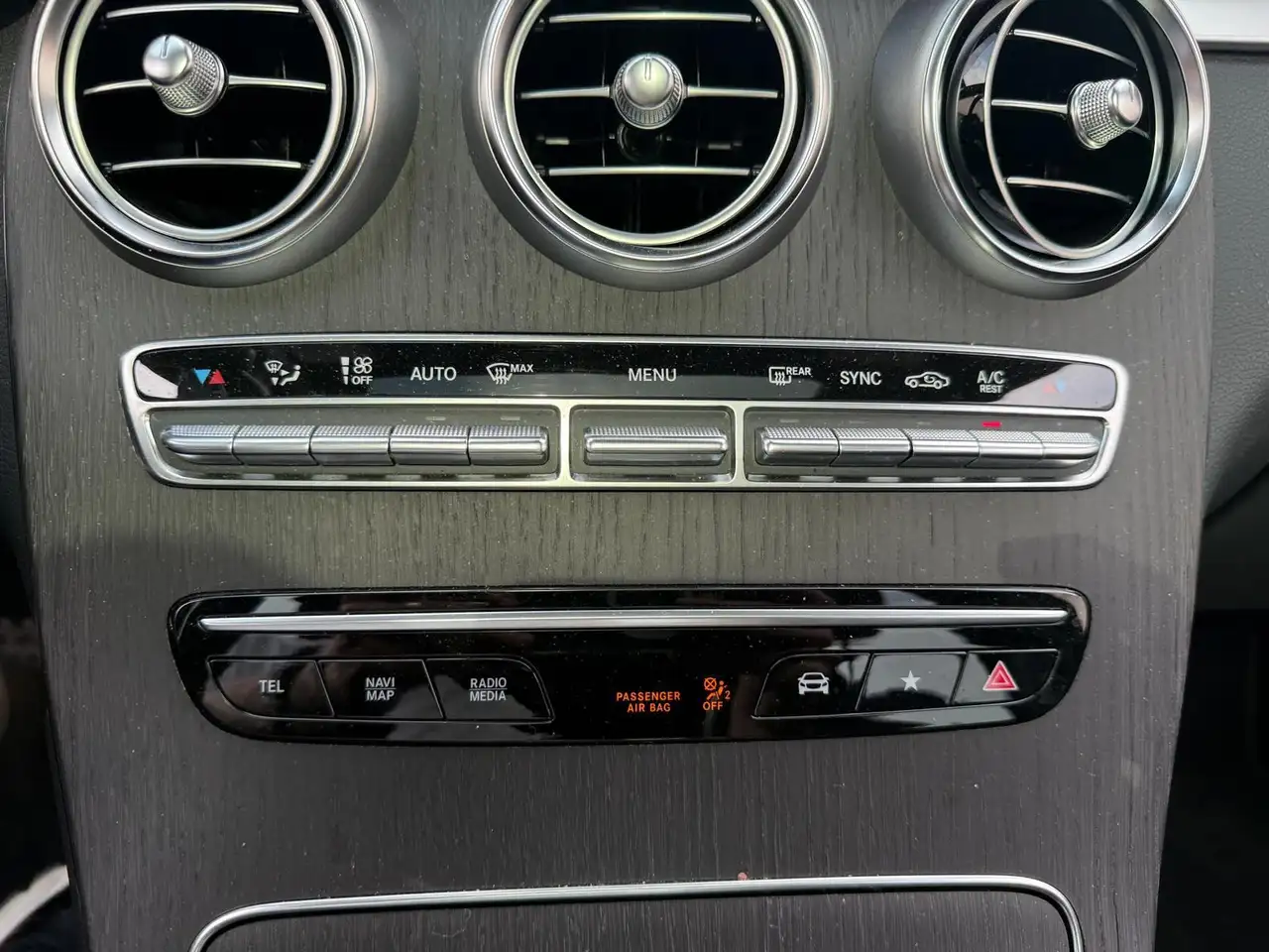 Mercedes-Benz GLC fotografie Mercedes-Benz GLC