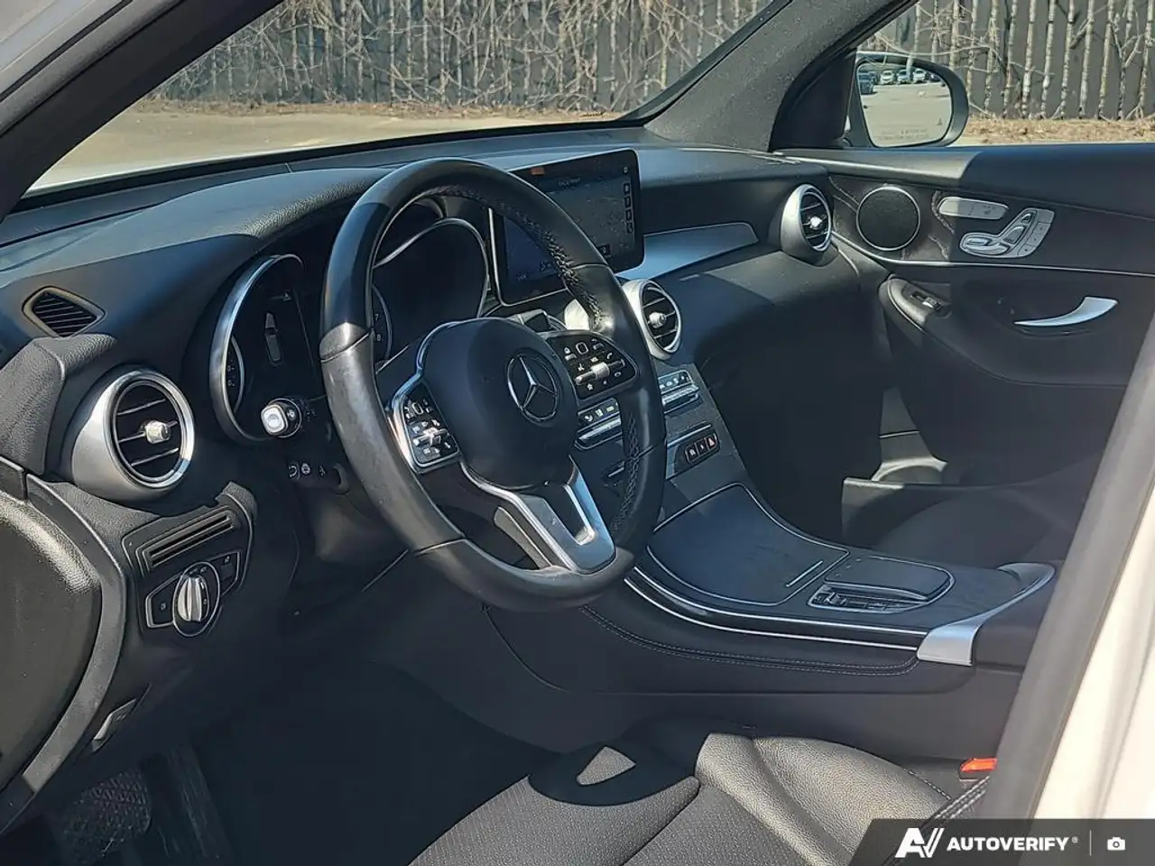Mercedes-Benz GLC fotografie Mercedes-Benz GLC