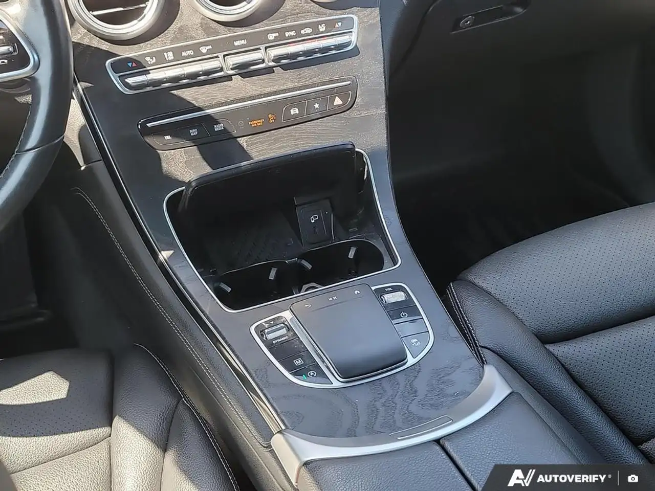 Mercedes-Benz GLC fotografie Mercedes-Benz GLC