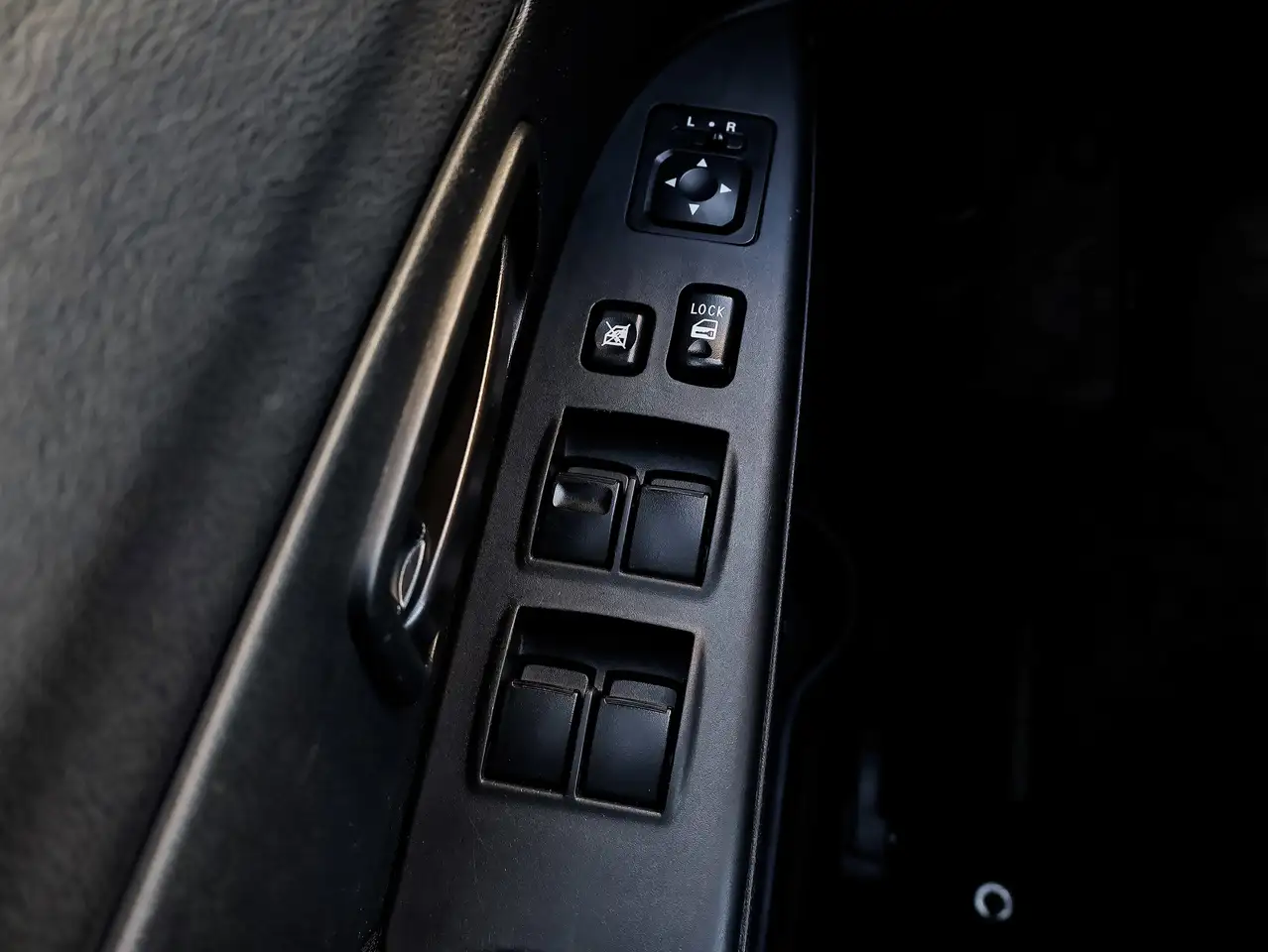 Mitsubishi RVR photo Mitsubishi RVR