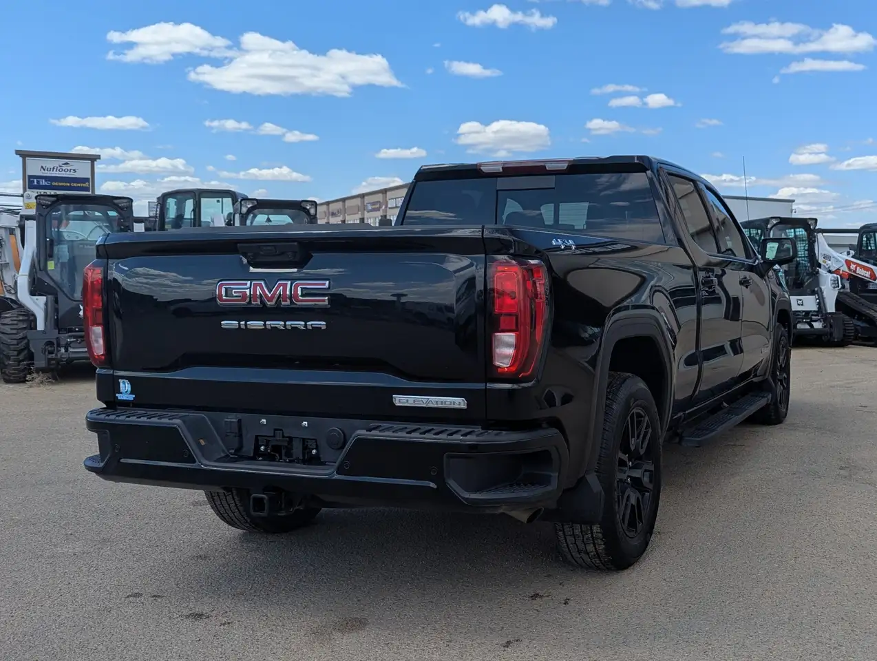 GMC Sierra 1500 снимка GMC Sierra 1500