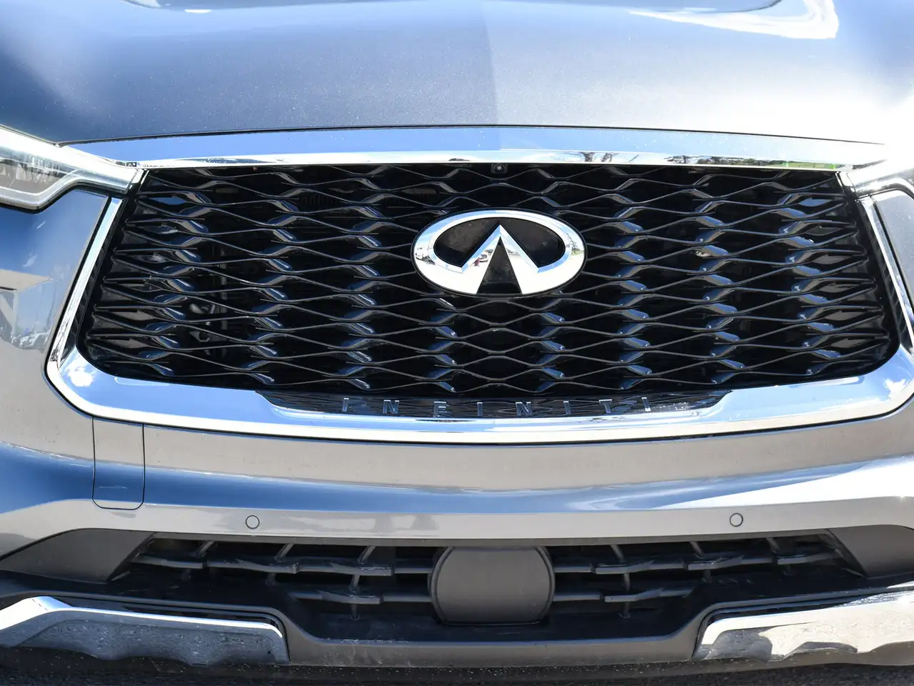 Infiniti QX60 снимка Infiniti QX60