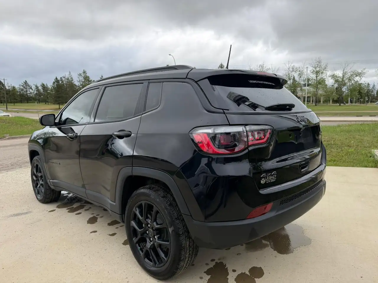 Jeep Compass photo Jeep Compass