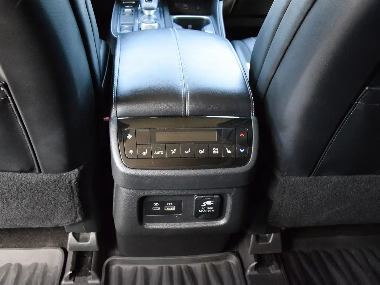 Infiniti QX60 снимка Infiniti QX60