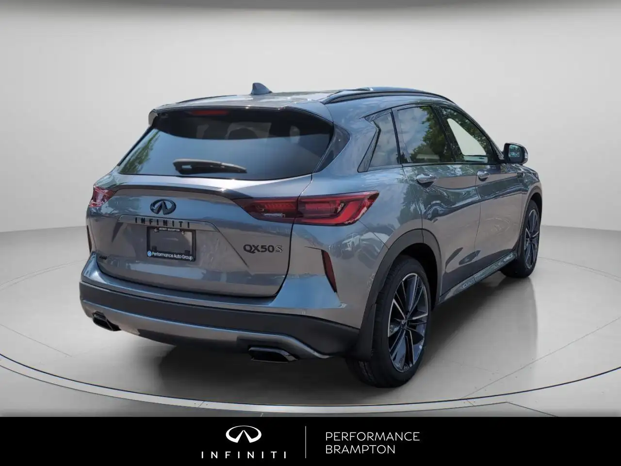 Infiniti QX50 снимка Infiniti QX50