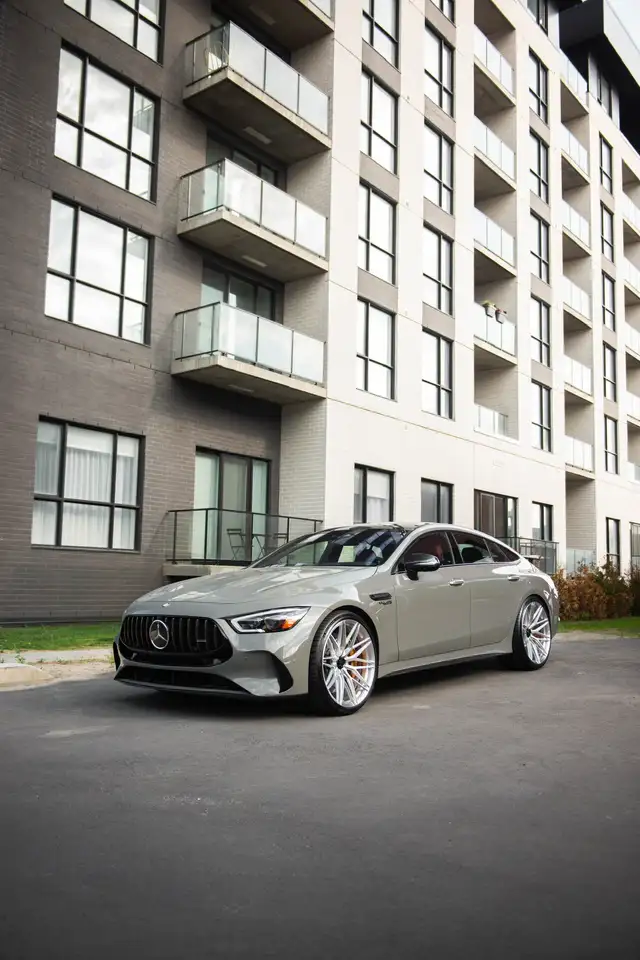 Mercedes-Benz AMG GT снимка Mercedes-Benz AMG GT