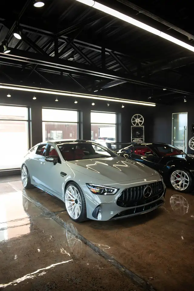 Mercedes-Benz AMG GT снимка Mercedes-Benz AMG GT