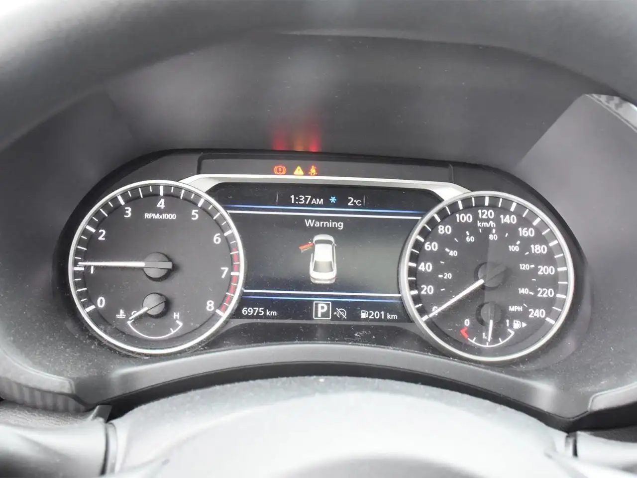Nissan Sentra снимка Nissan Sentra