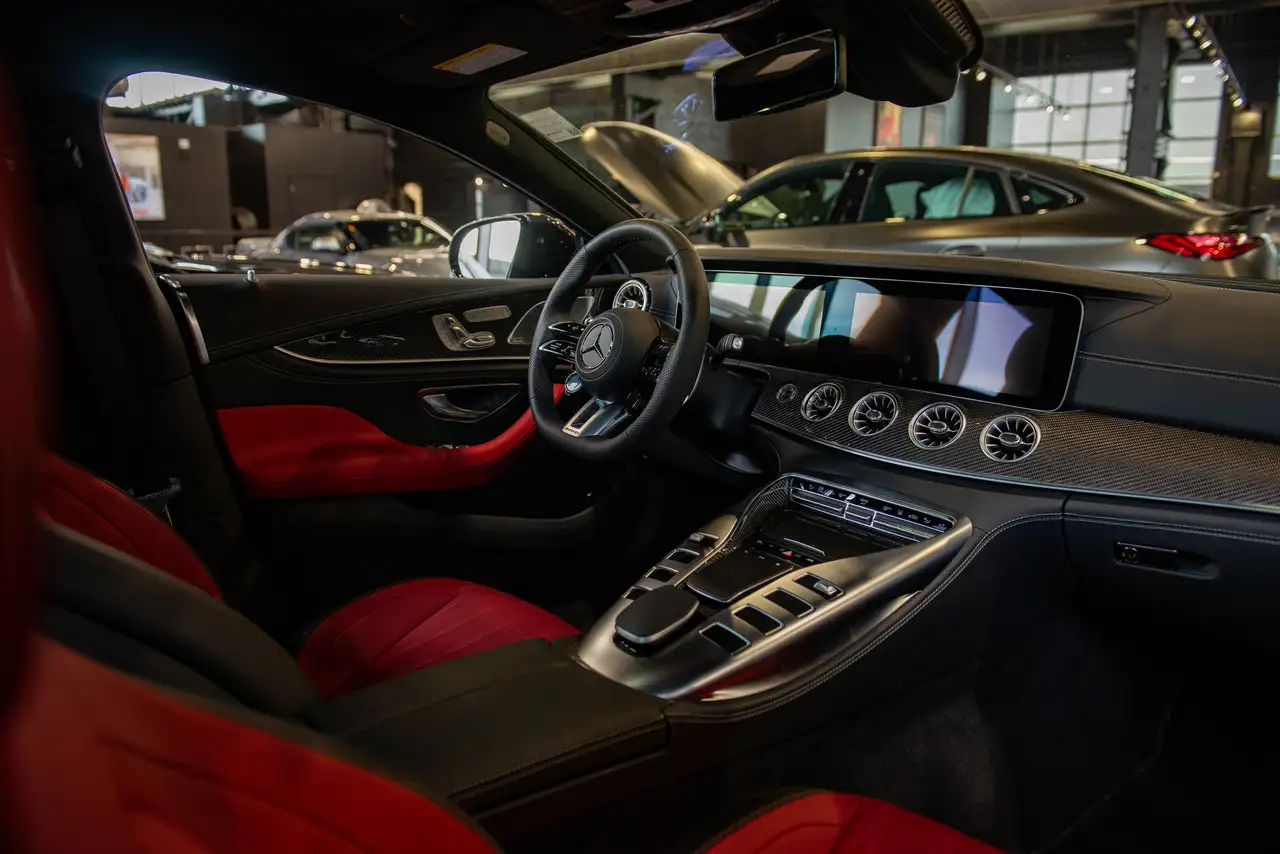 Mercedes-Benz AMG GT снимка Mercedes-Benz AMG GT