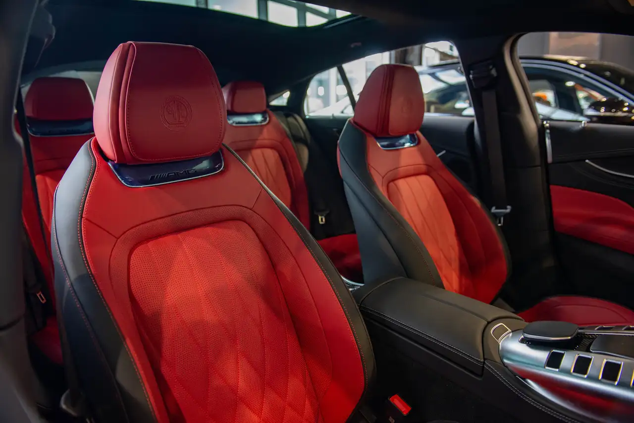 Mercedes-Benz AMG GT снимка Mercedes-Benz AMG GT