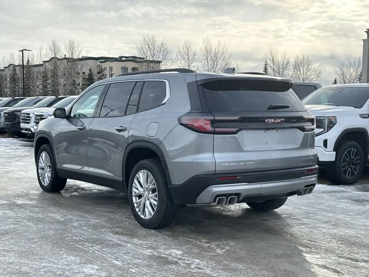 GMC Acadia photo GMC Acadia