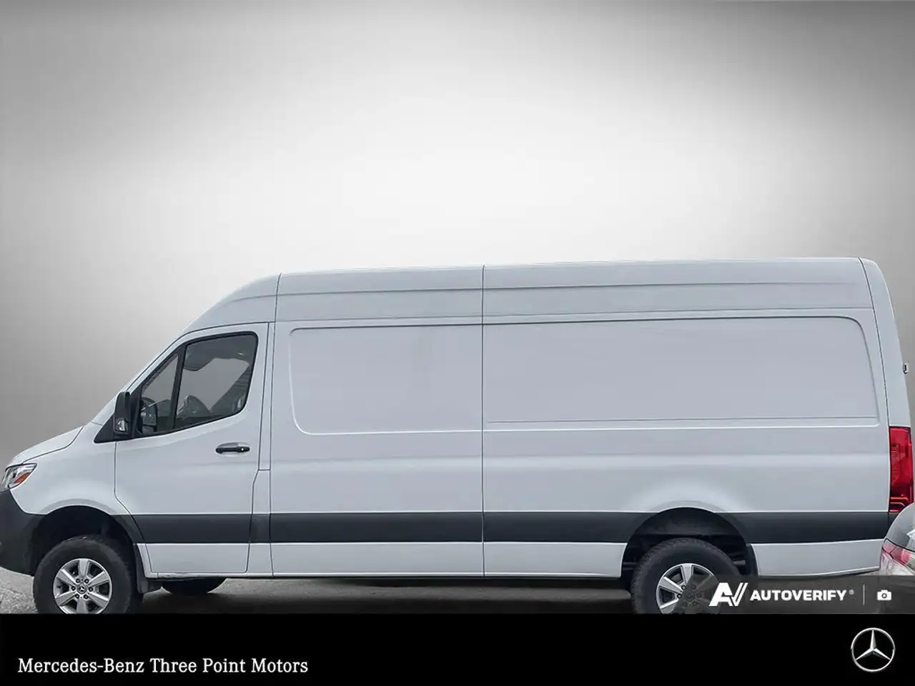 Mercedes-Benz Sprinter снимка Mercedes-Benz Sprinter