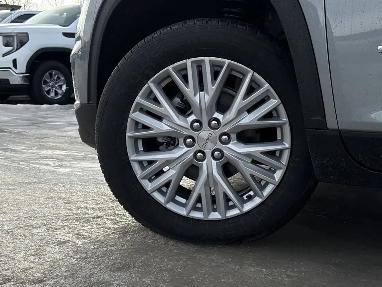 GMC Acadia photo GMC Acadia